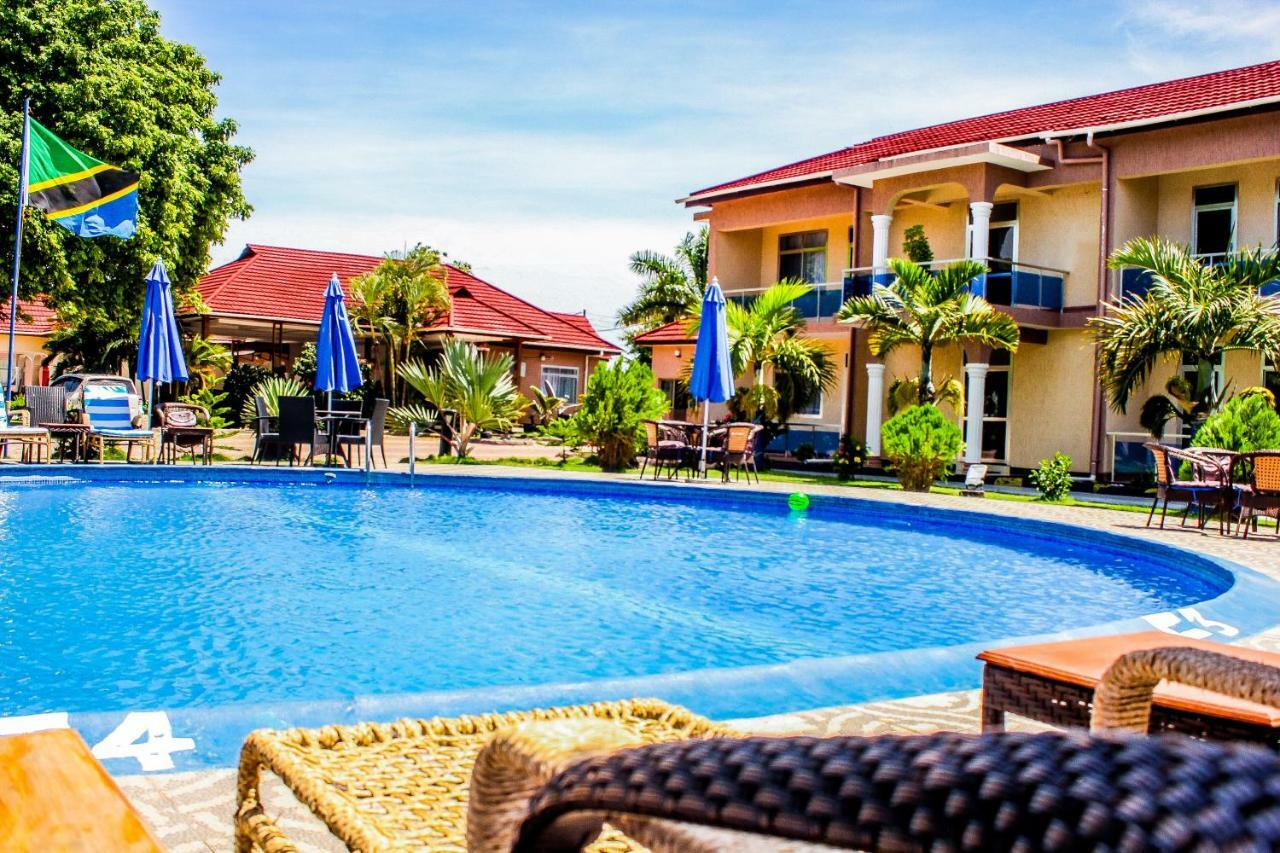 Sea View Beach Resort Lindi Buitenkant foto